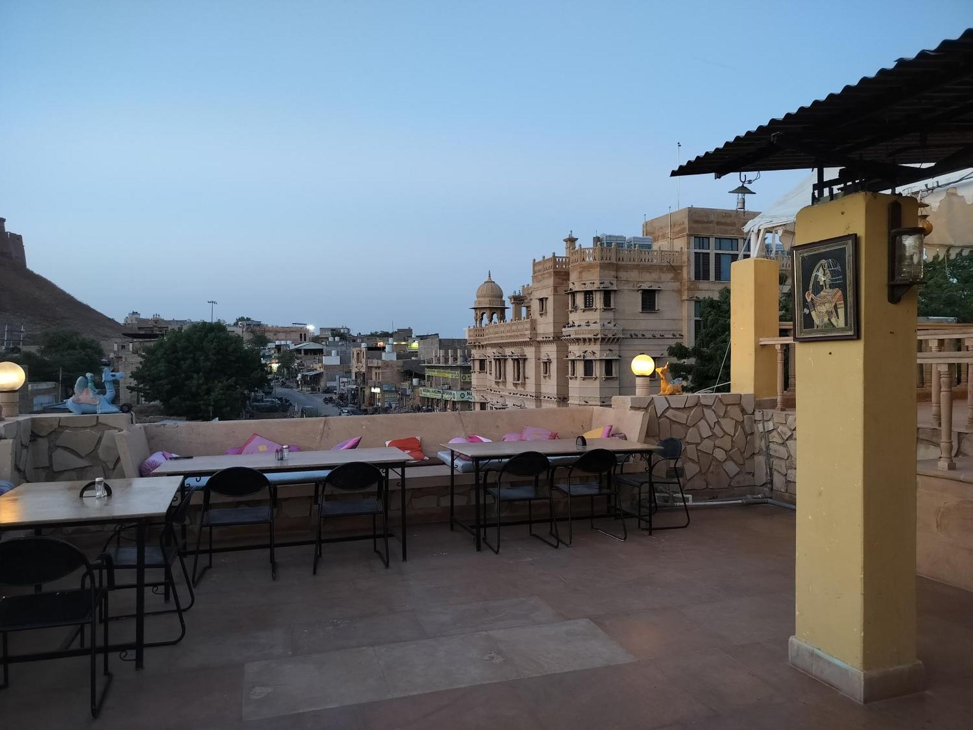 The Elite Castle Hotel Джайсалмер Екстериор снимка